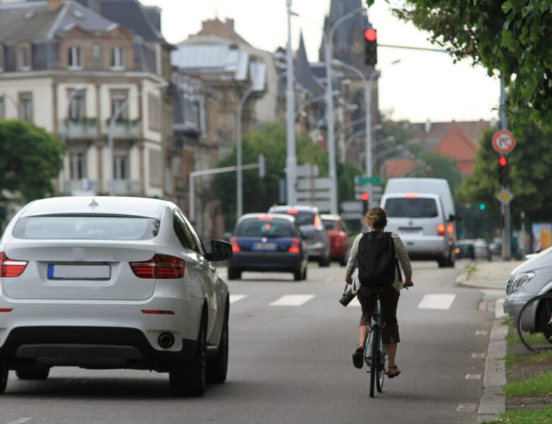 Combien de Français habitent à plus de 10 minutes en voiture d’une boulangerie ?